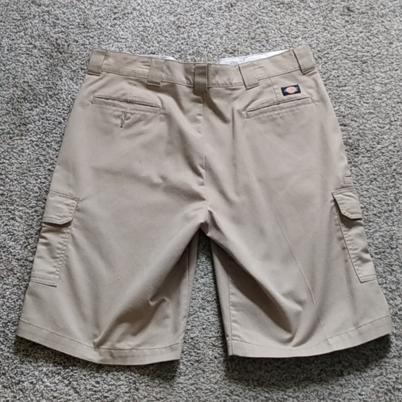Dickies cargo shorts - Picture 2 of 2